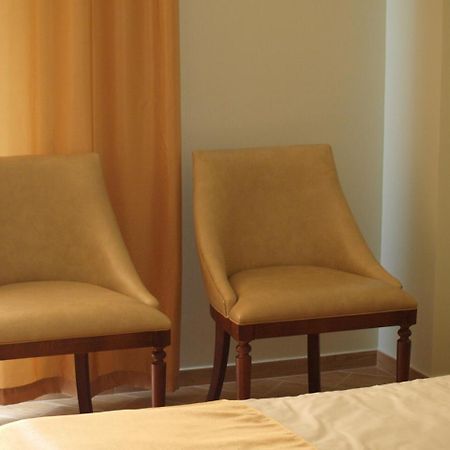 Hotel Acra スフミ エクステリア 写真