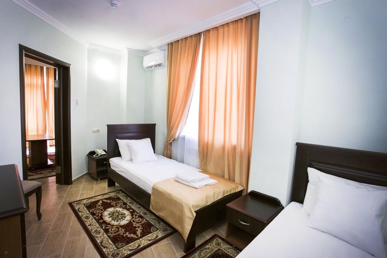 Hotel Acra スフミ エクステリア 写真